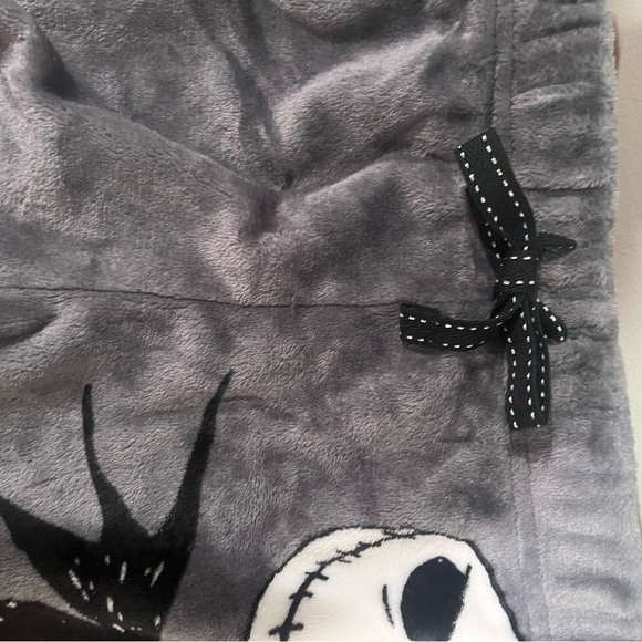 Women’s Jack Skeleton sleep Fleece Shorts NWOT - Picture 6 of 8